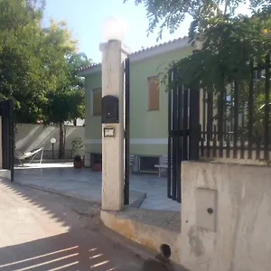 Casa vacanze A Mare, Avola